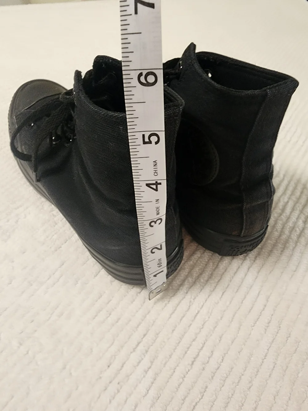 Converse Black Interior Tag Sneaker Detail - Picture 6 of 11